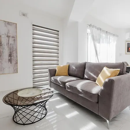 Cityscape 3bed Close To Centre By Homely Apartment *